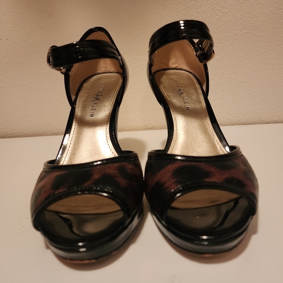 Anne Klein Etenia Leopard Print Black Patent Leather Open Toe Shoes Women's 7m - Picture 6 of 6